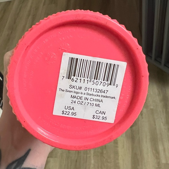 Starbucks coral studded venti - Picture 3 of 4